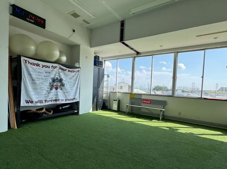 中2階芝生エリア